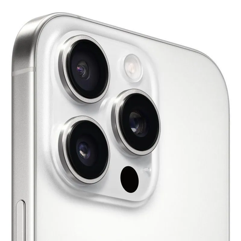 iPhone 16 Pro Max 1024Gb Белый титанphoto2